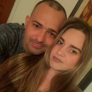 Meet your Posher, Daysi